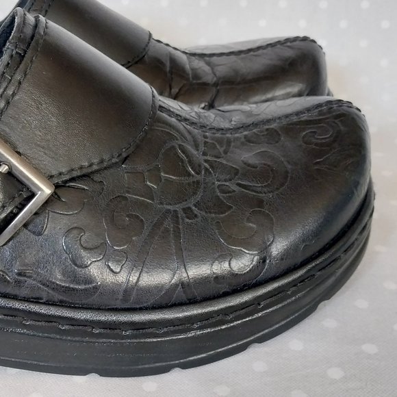 Black Slip-On Women's Shoes - Picture 9 of 10